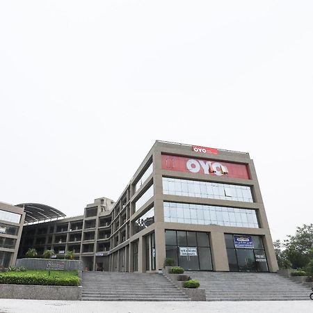 Hotel O Dream Stay Sarkhej Exterior foto
