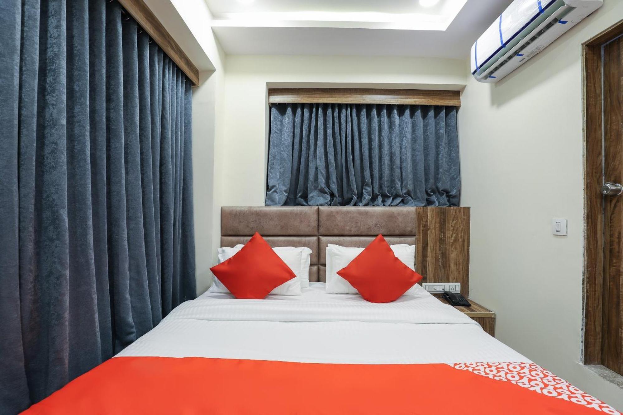 Hotel O Dream Stay Sarkhej Exterior foto